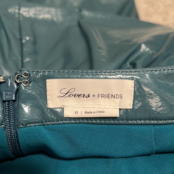 Skirt - Picture 5 of 7